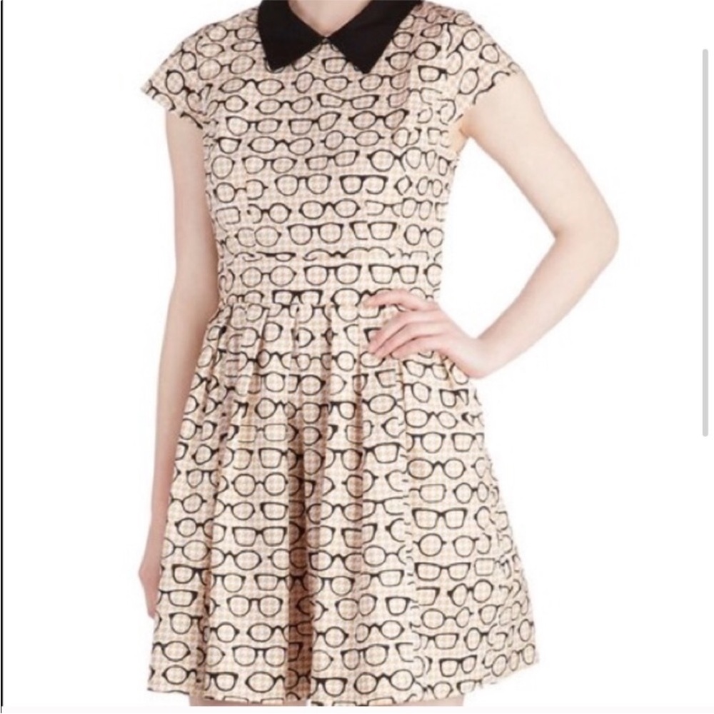 Modcloth fervour clear as day off dress glasses xs